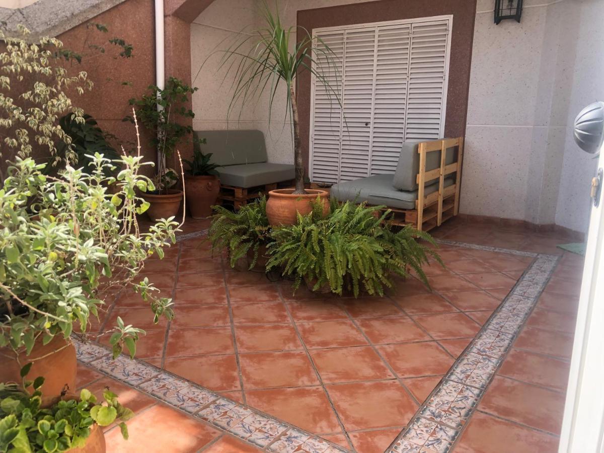 Apartament Familia Anfitriona Acoge Sewilla Zewnętrze zdjęcie