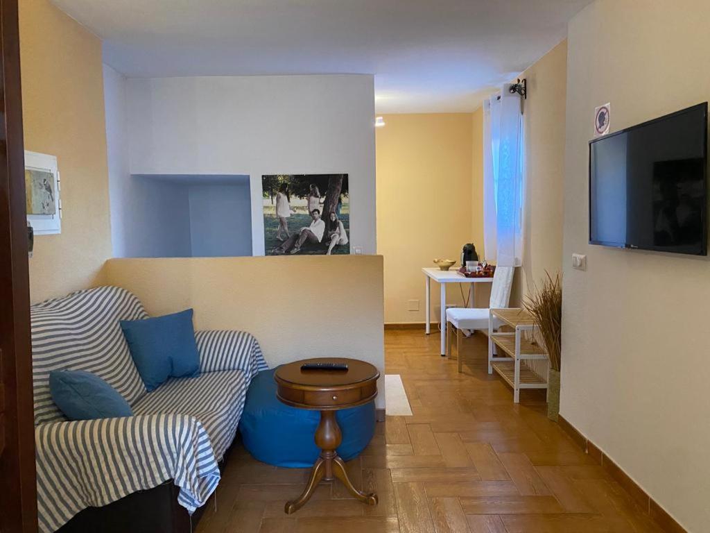 Apartament Familia Anfitriona Acoge Sewilla Zewnętrze zdjęcie